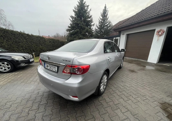 Toyota Corolla cena 25900 przebieg: 226000, rok produkcji 2011 z Wrocław małe 154